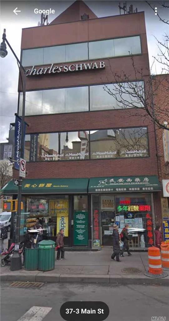 37-01 Main St Flushing Flushing NY 11354