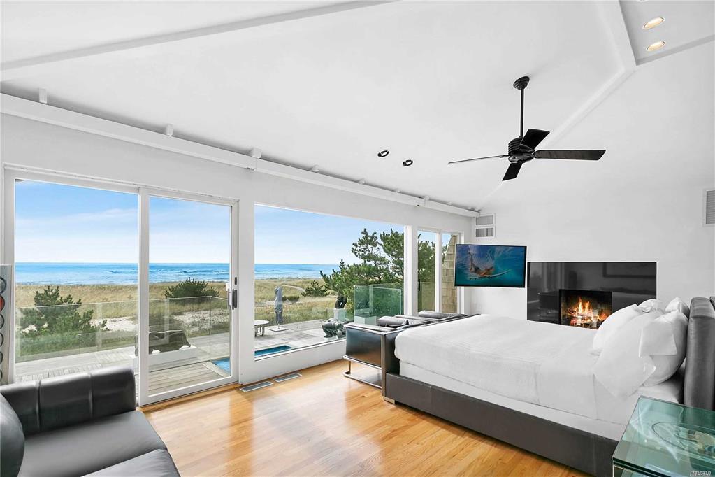 19 Dune Rd Westhampton Beach Westhampton Bch NY 11978