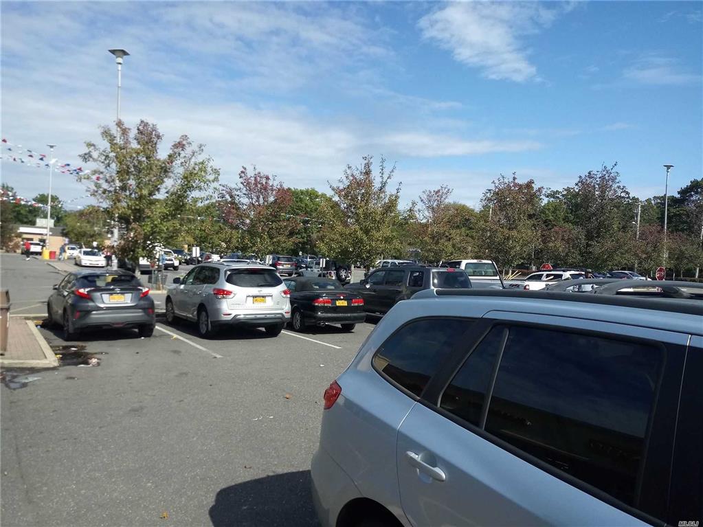156 Wheeler Rd Central Islip Central Islip NY 11722