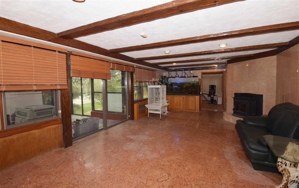 105 Woodhill Ln Manhasset Manhasset NY 11030