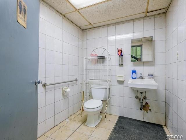 148-15 105th Ave Jamaica Jamaica NY 11435