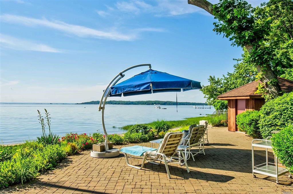 243 Little Neck Rd Centerport Centerport NY 11721