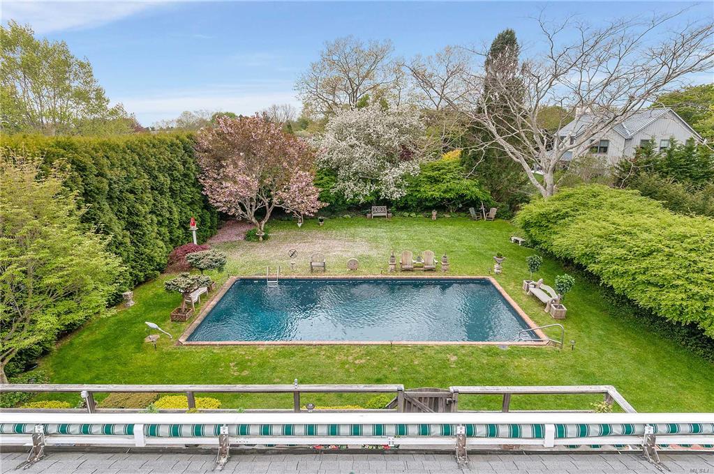 94 Meetinghouse Ln Amagansett Amagansett NY 11930