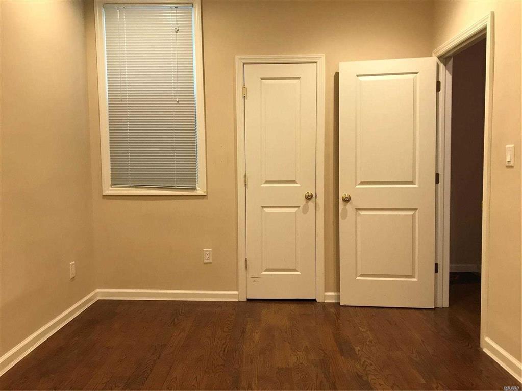 220 Jericho Tpke Floral Park Floral Park NY 11001