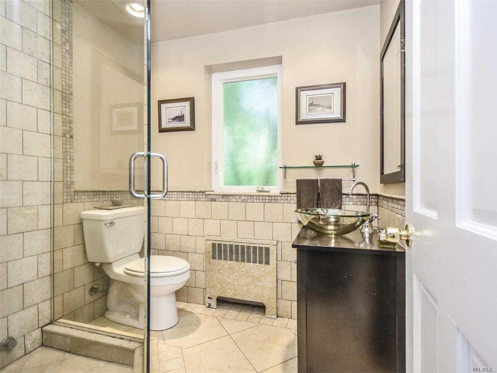 31 Kissam Ln Glen Head Glen Head NY 11545