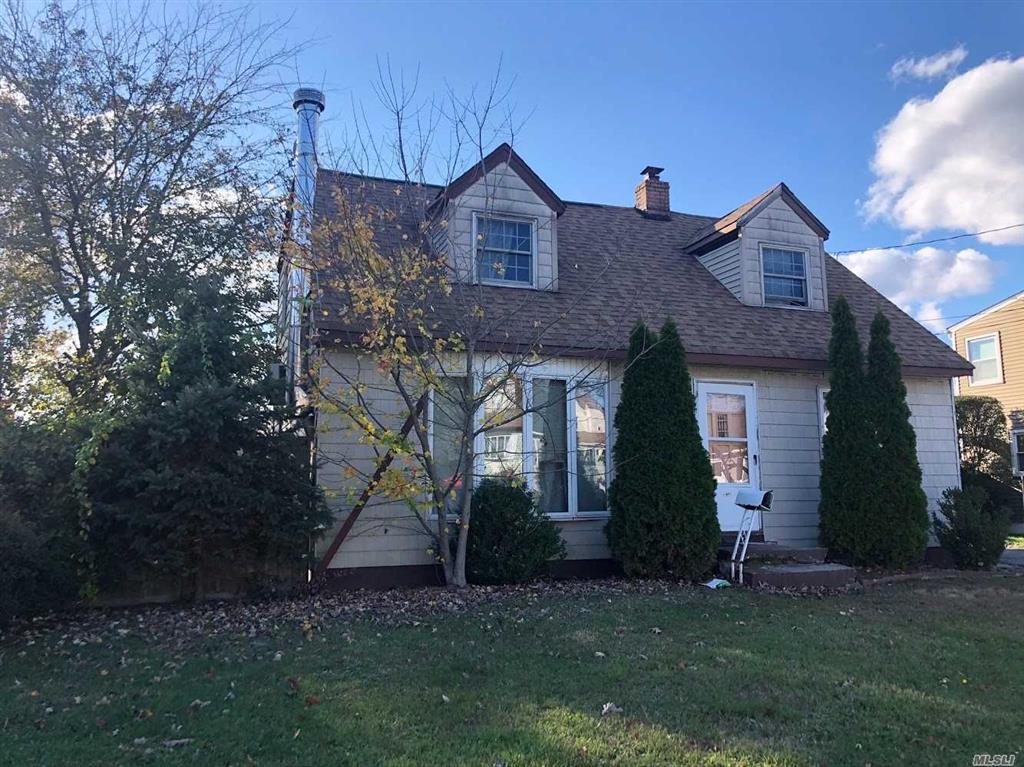 22 W 23rd St Deer Park Deer Park NY 11729