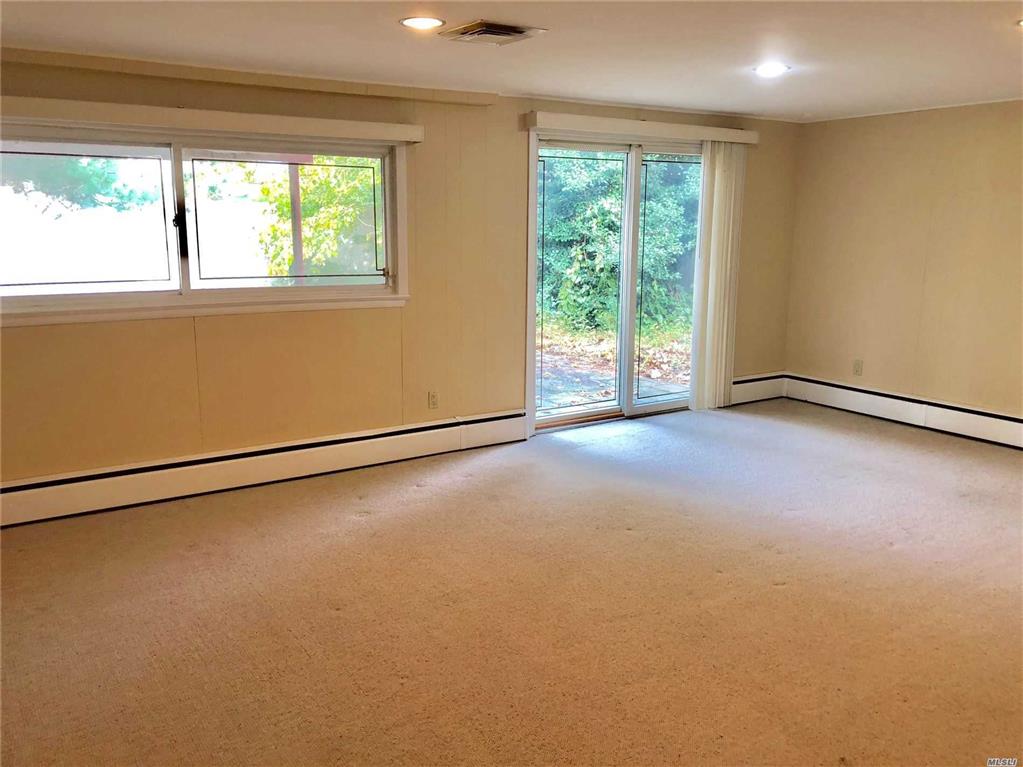 597 Michelle Pl N. Woodmere N. Woodmere NY 11581