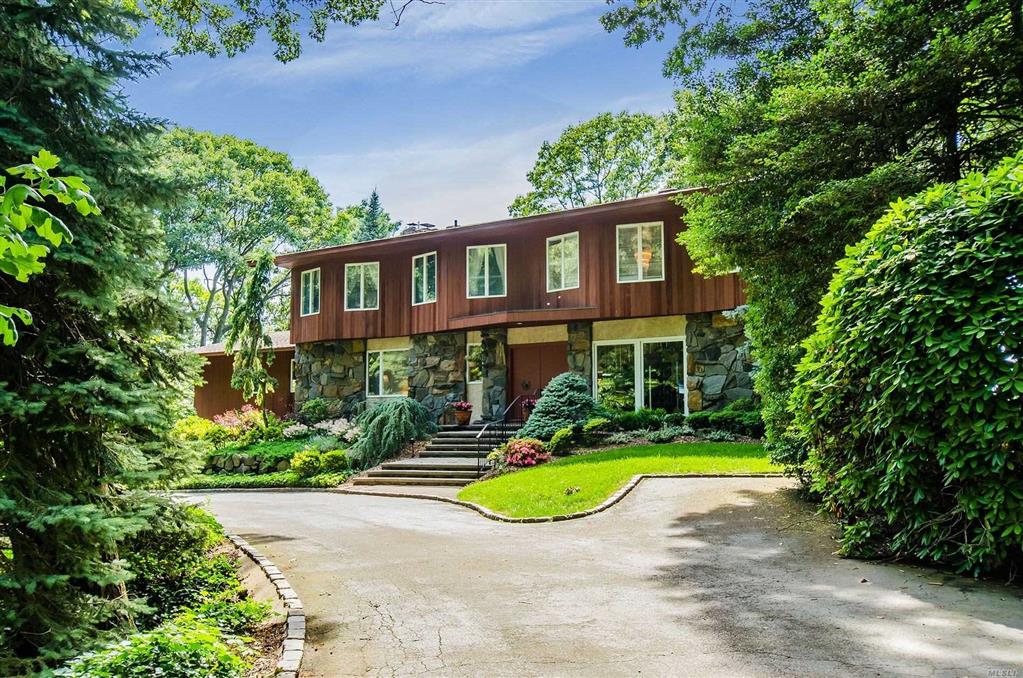 243 Little Neck Rd Centerport Centerport NY 11721