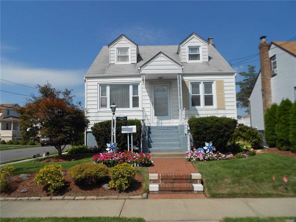 492 Lincoln St Cedarhurst Cedarhurst NY 11516