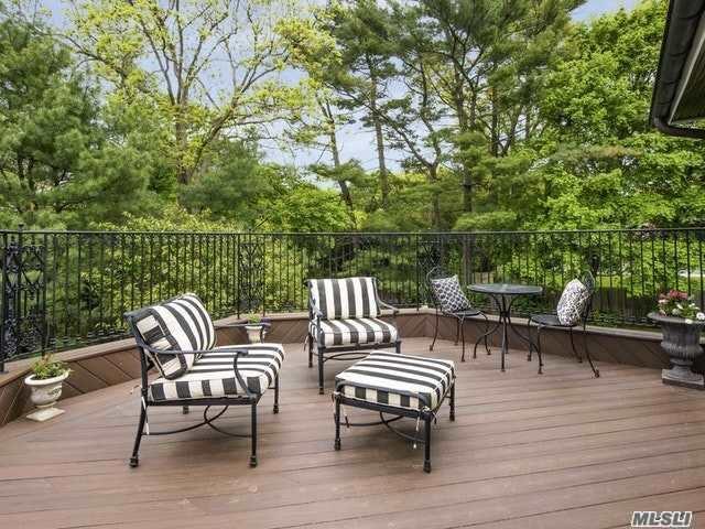 57 North Dr Manhasset Manhasset NY 11030