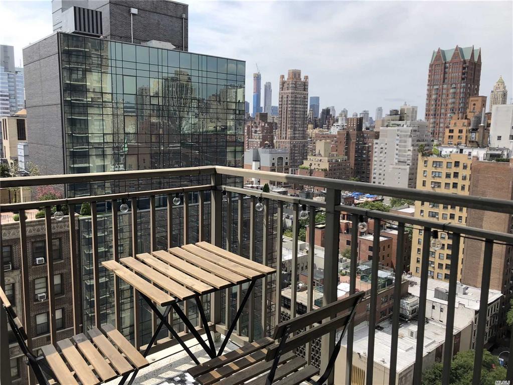 301 E 79 St Out of NYC NEW YORK NY 10075