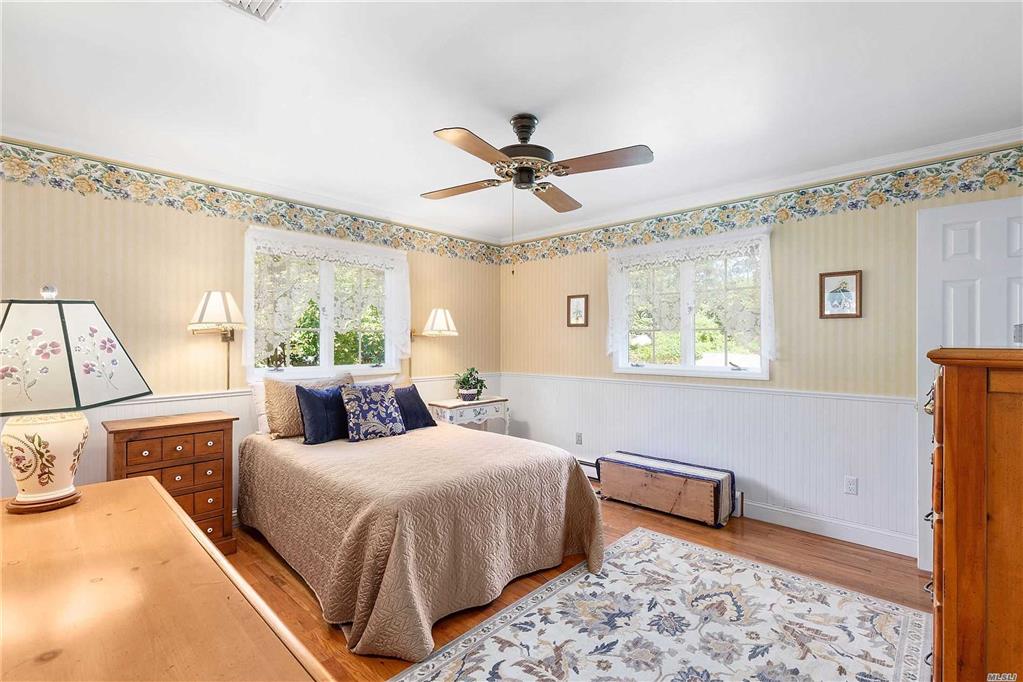 8 Jackson St East Hampton East Hampton NY 11937