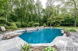 2 Mill Pond Ln Lattingtown Lattingtown NY 11560