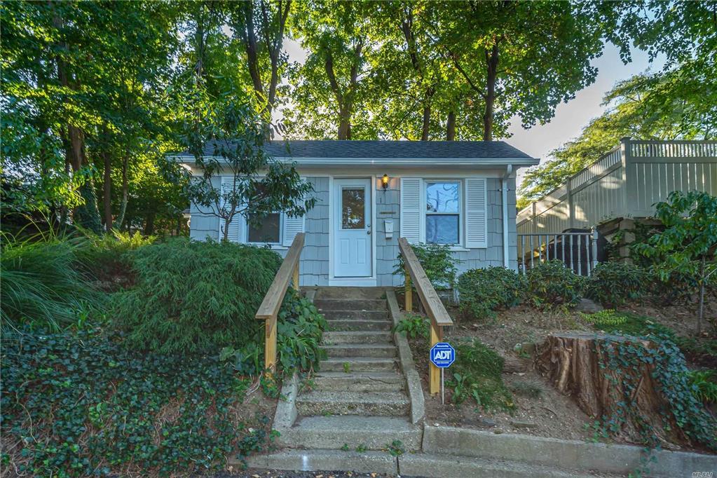 1 Preston St Port Washington Port Washington NY 11050
