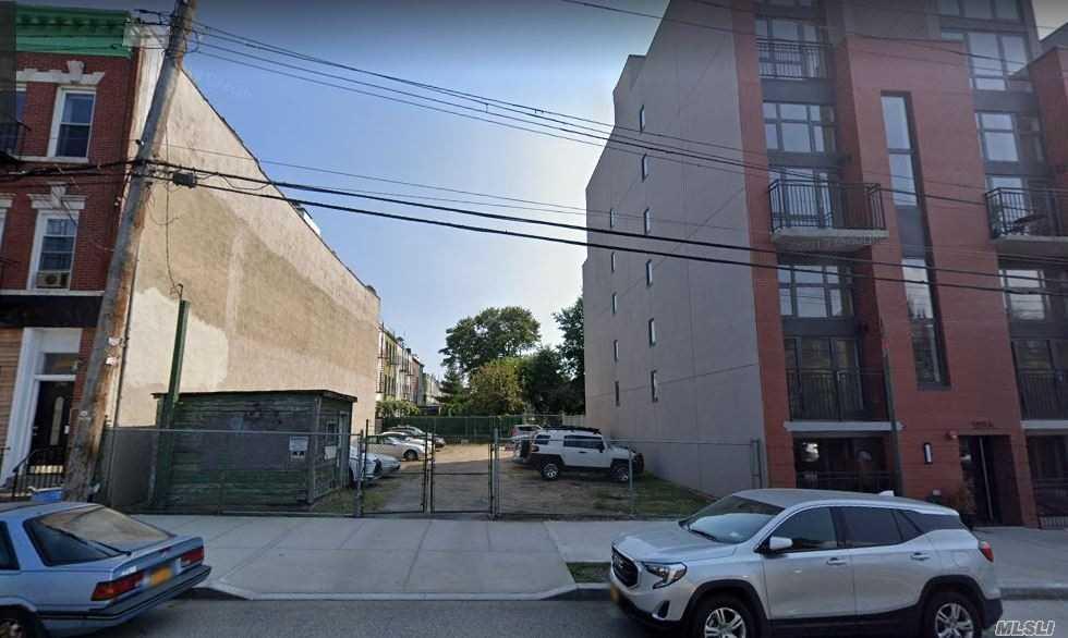 284-286 Nassau Ave Brooklyn NY 11222