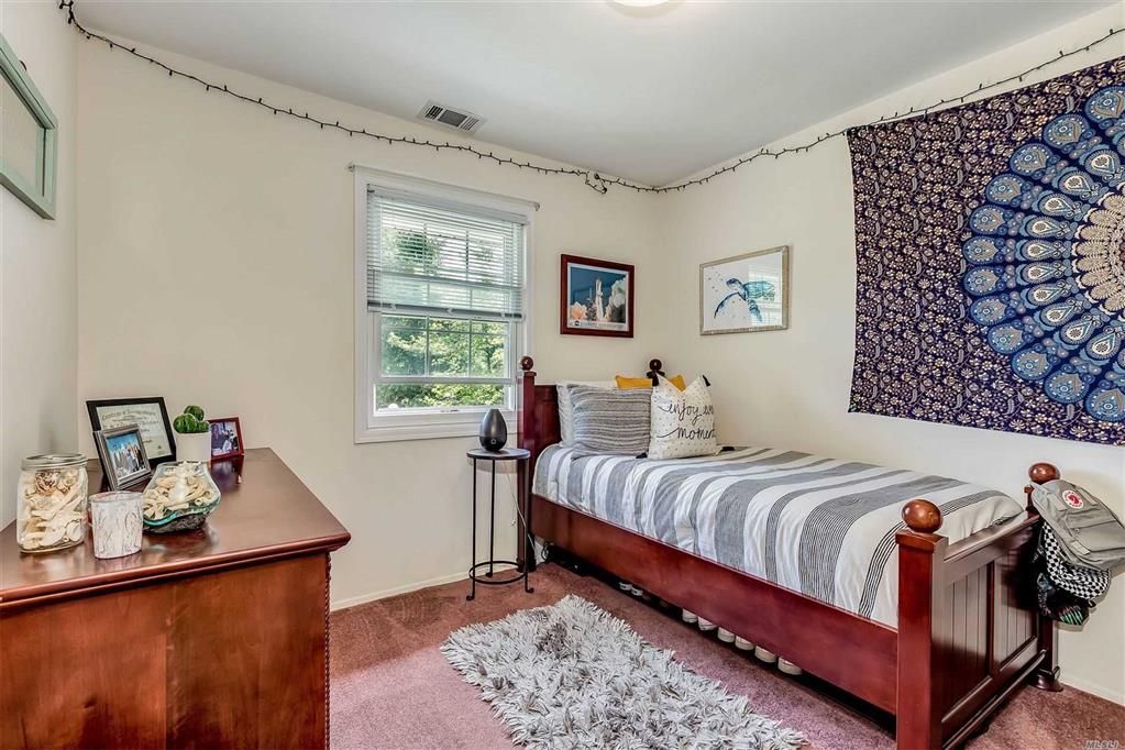 9 The Mews Mews Syosset Syosset NY 11791