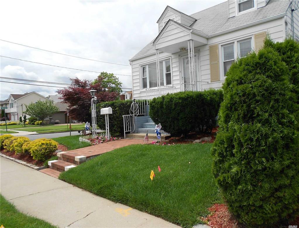 492 Lincoln St Cedarhurst Cedarhurst NY 11516