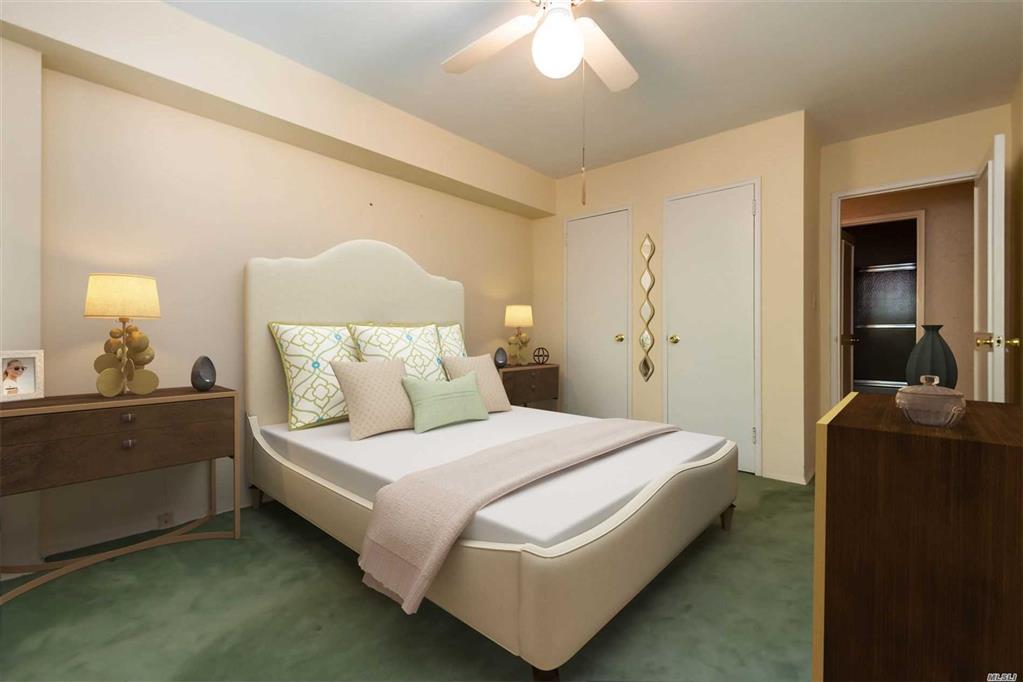 30 Pearsall Ave Glen Cove Glen Cove NY 11542