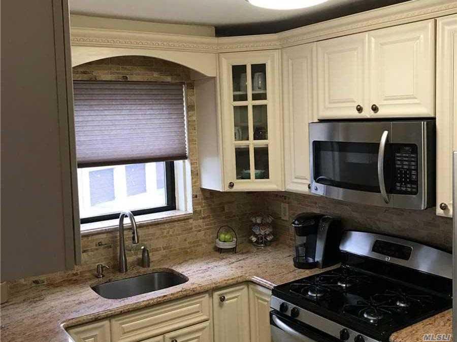 135-19 Jewel Ave Kew Garden Hills NY 11367