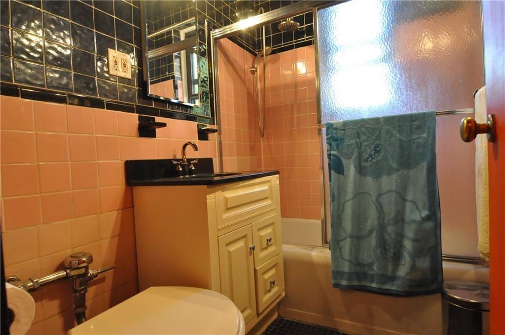 2287 Mott Avenue Far Rockaway Brooklyn NY 11261