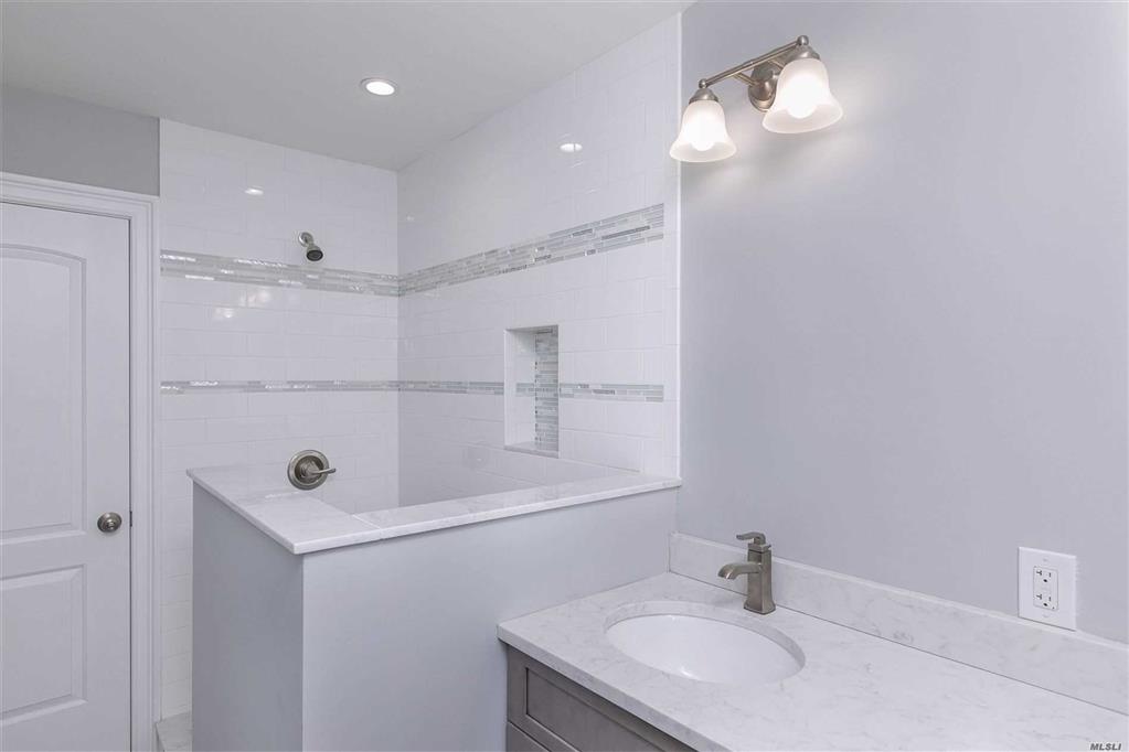57 Sheryl Crescent Smithtown Smithtown NY 11787