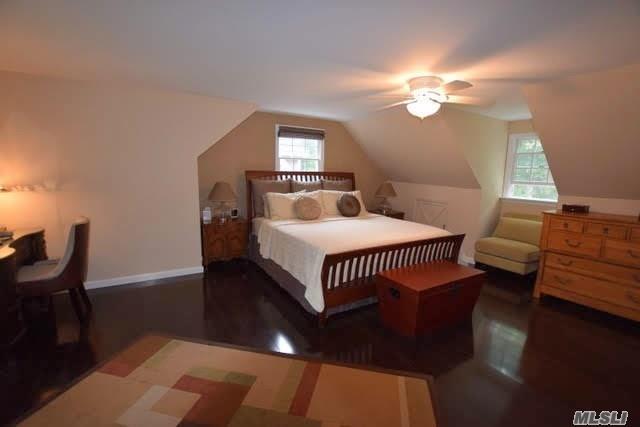31 Bay Rd Brookhaven Brookhaven NY 11719