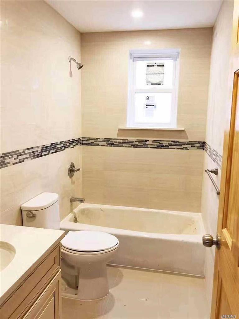 149-62 Cherry Ave Flushing Flushing NY 11355