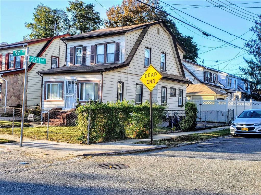 220-17 97 Ave Queens Village Queens Village NY 11429