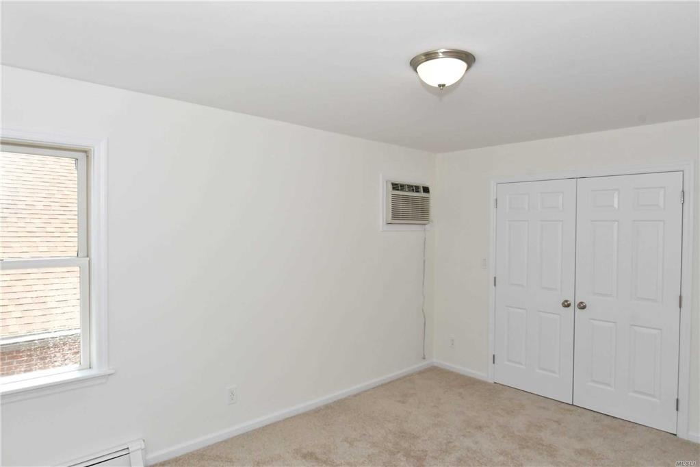 203 Wellington Rd S Garden City Garden City NY 11530