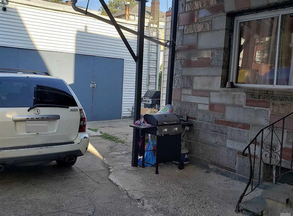66 Van Siclen Ave Brooklyn NY 11207