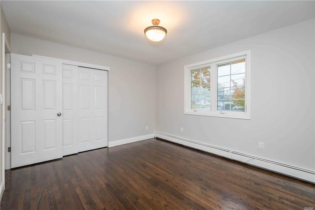 5 View Ct Centereach Centereach NY 11720
