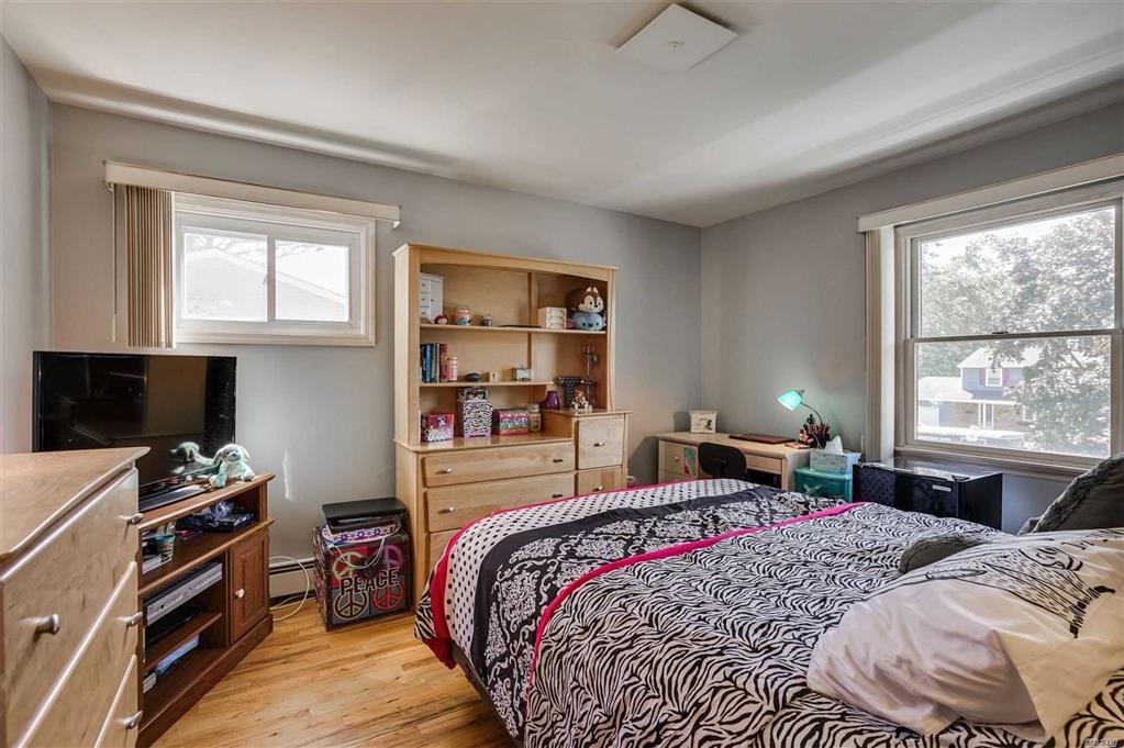 69 Rumford Rd Kings Park Kings Park NY 11754