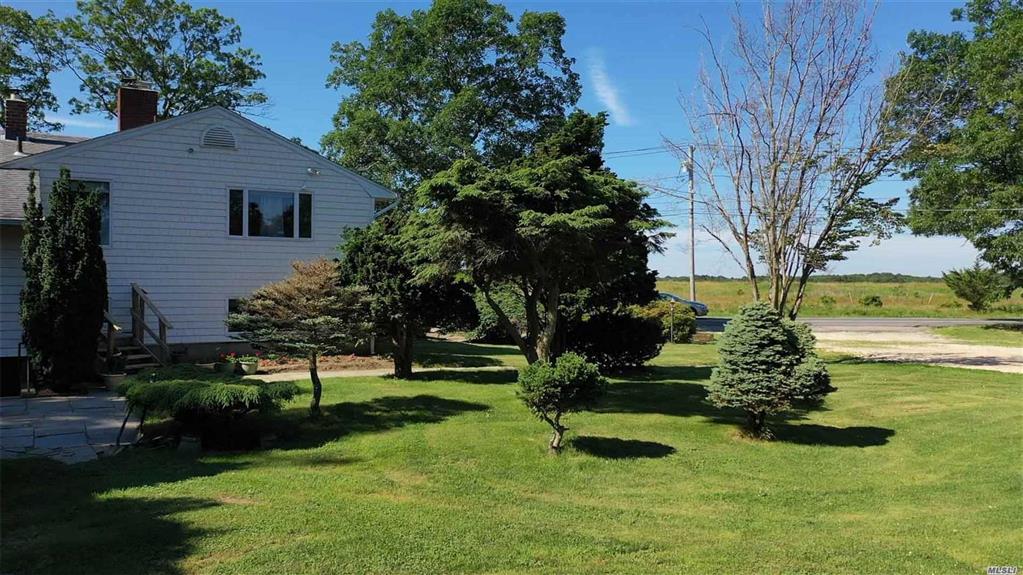 5284 Route 25A Calverton Calverton NY 11933