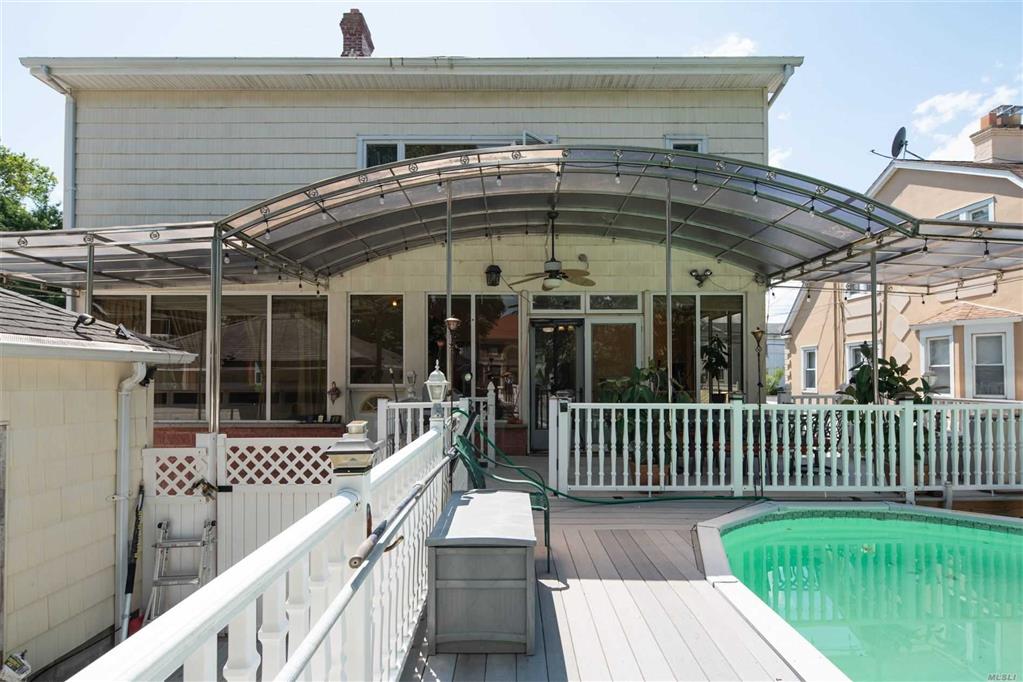 45-23 244th St Douglaston Douglaston NY 11362