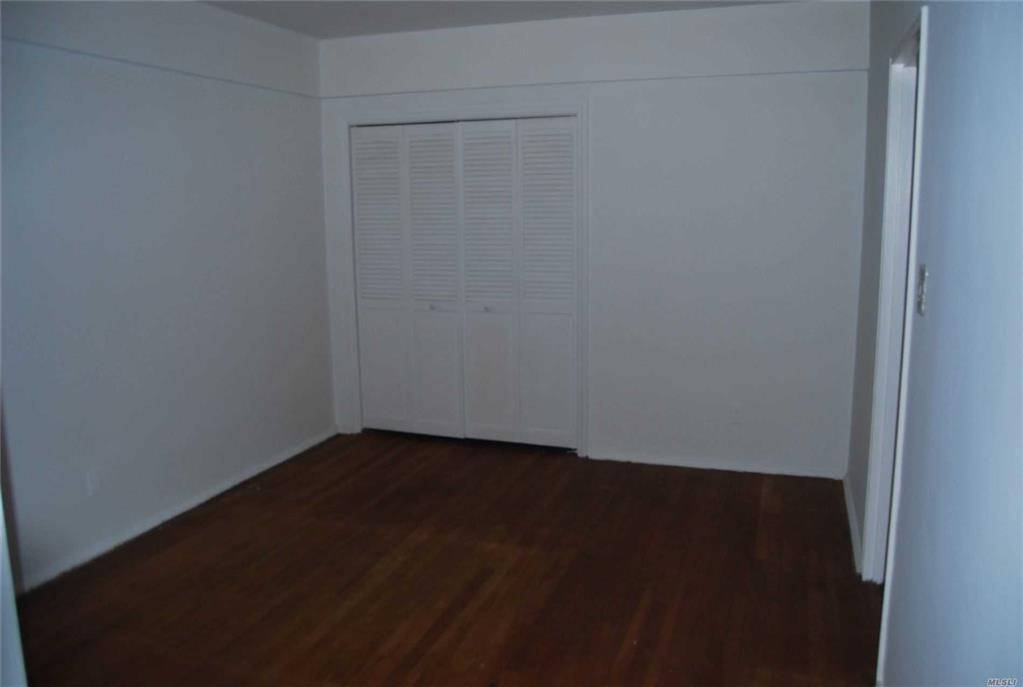 138-18 28th Rd Flushing Flushing NY 11354