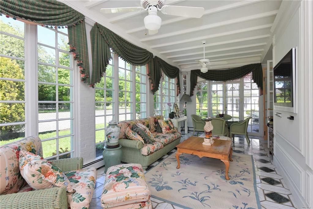 91 Cedar Ave Hewlett Bay Park Hewlett Bay Park NY 11557