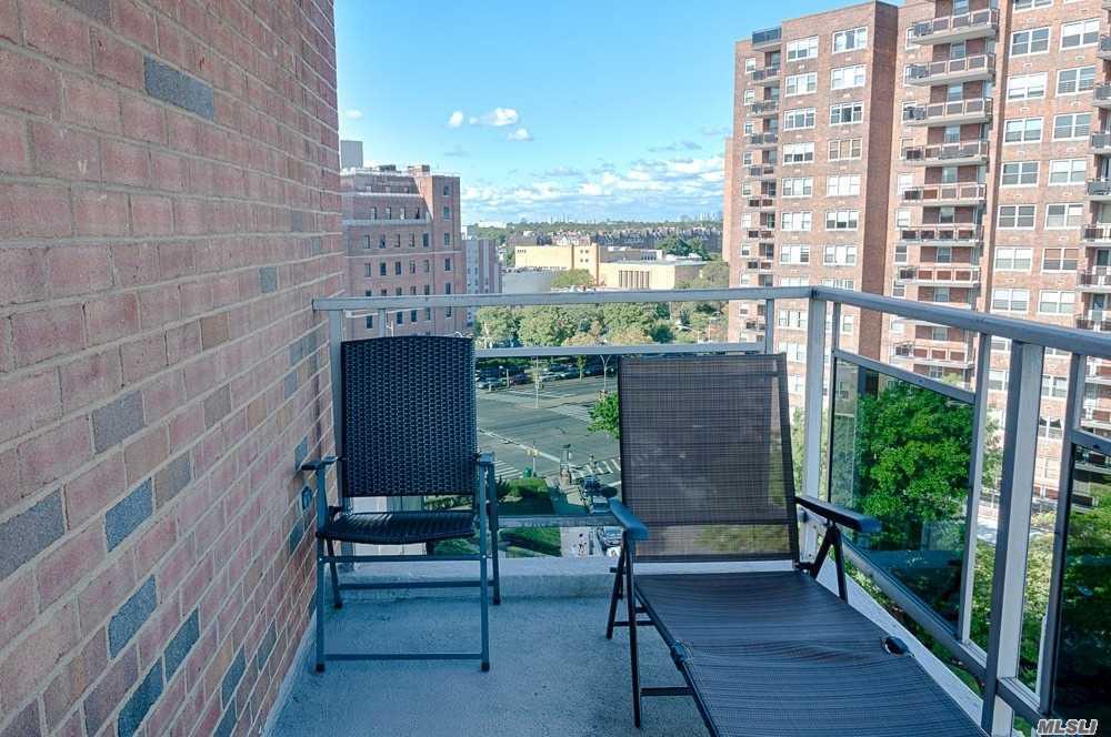 70-31 108 St Forest Hills Forest Hills NY 11375