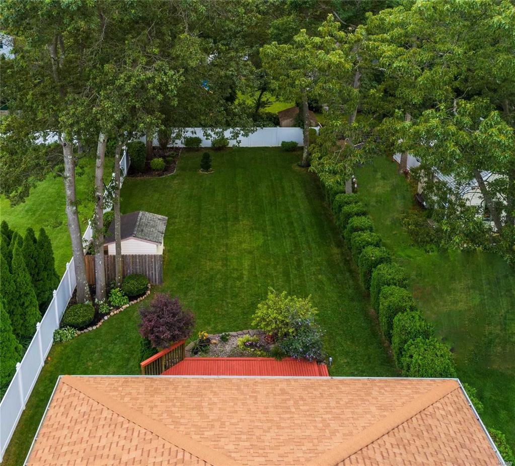 30 Juniper Ave Ronkonkoma Ronkonkoma NY 11779