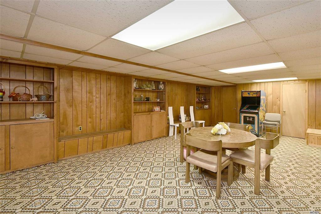52 Fox Ln Dix Hills Dix Hills NY 11746