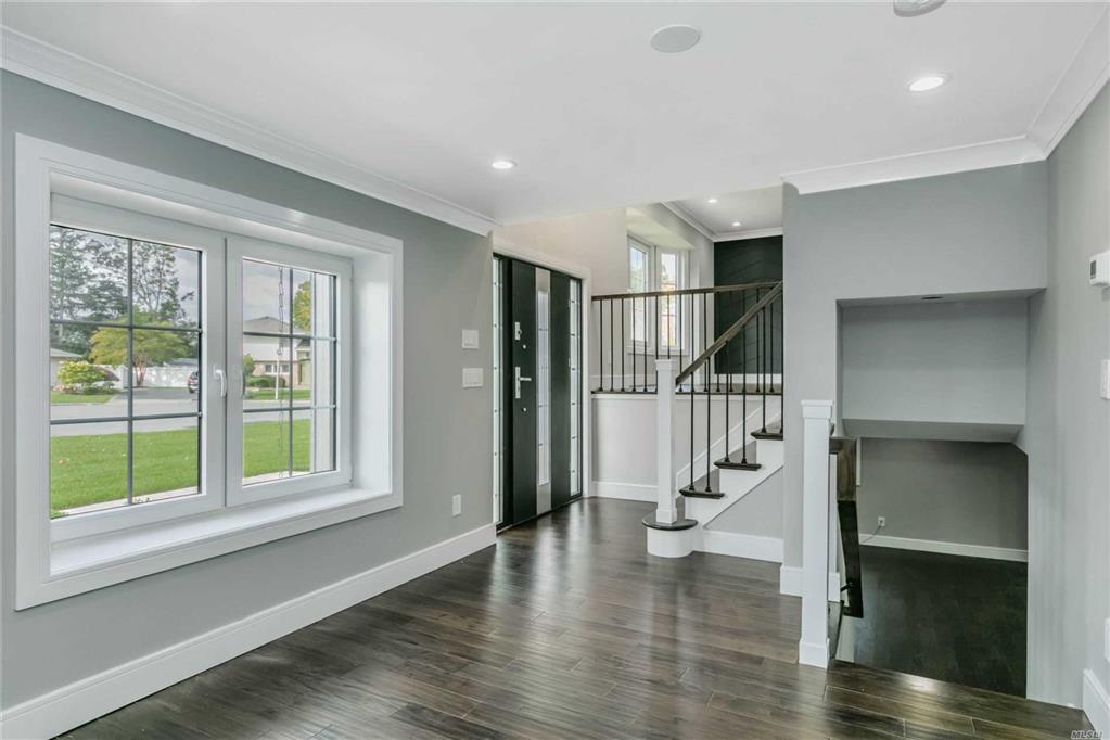 3 Evers Ct Commack Commack NY 11725