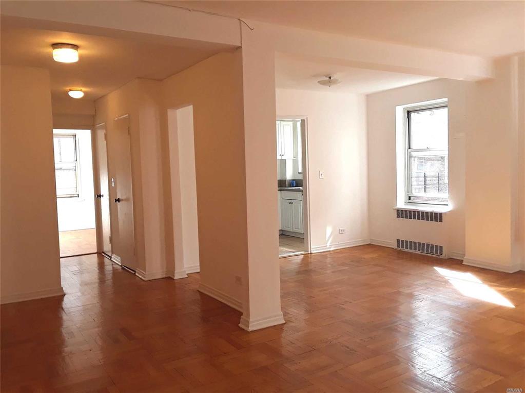 71-36 110 St Forest Hills Forest Hills NY 11375