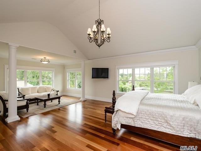 147 Eaton Ln West Islip West Islip NY 11795