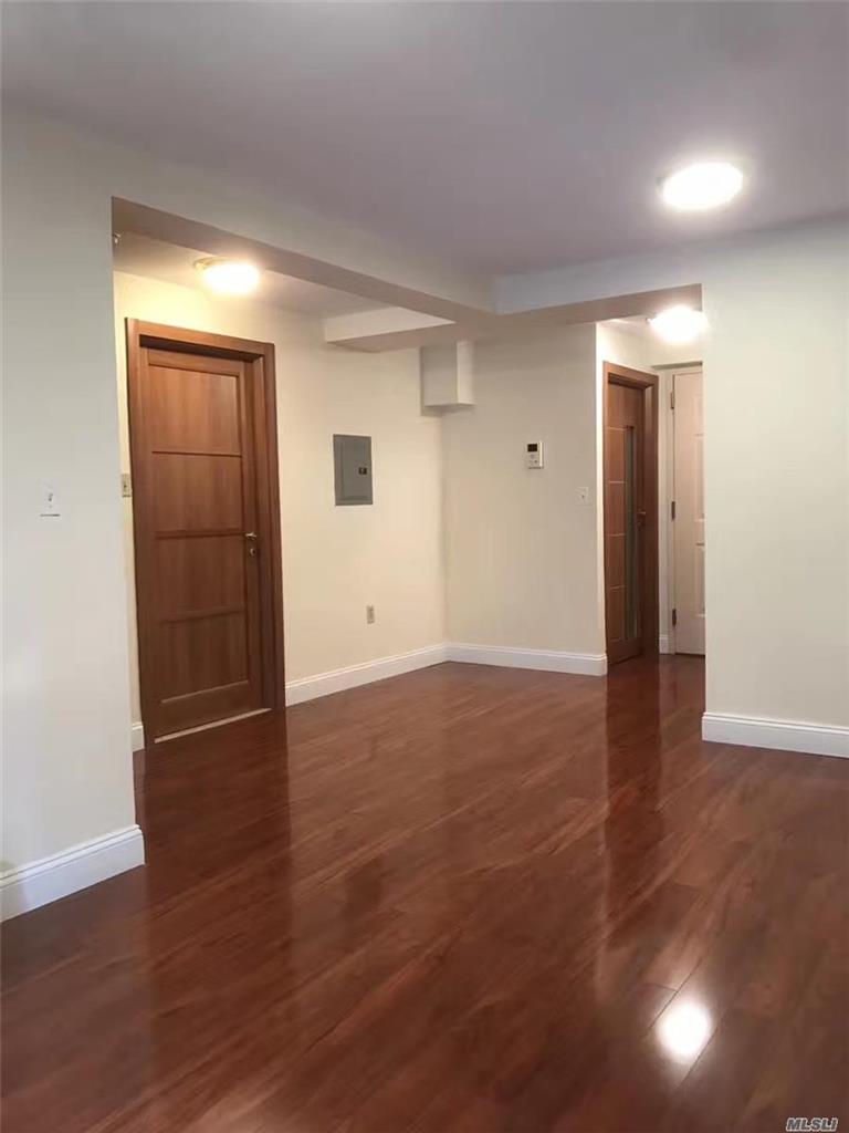 140-22 Beech Ave Flushing Flushing NY 11355