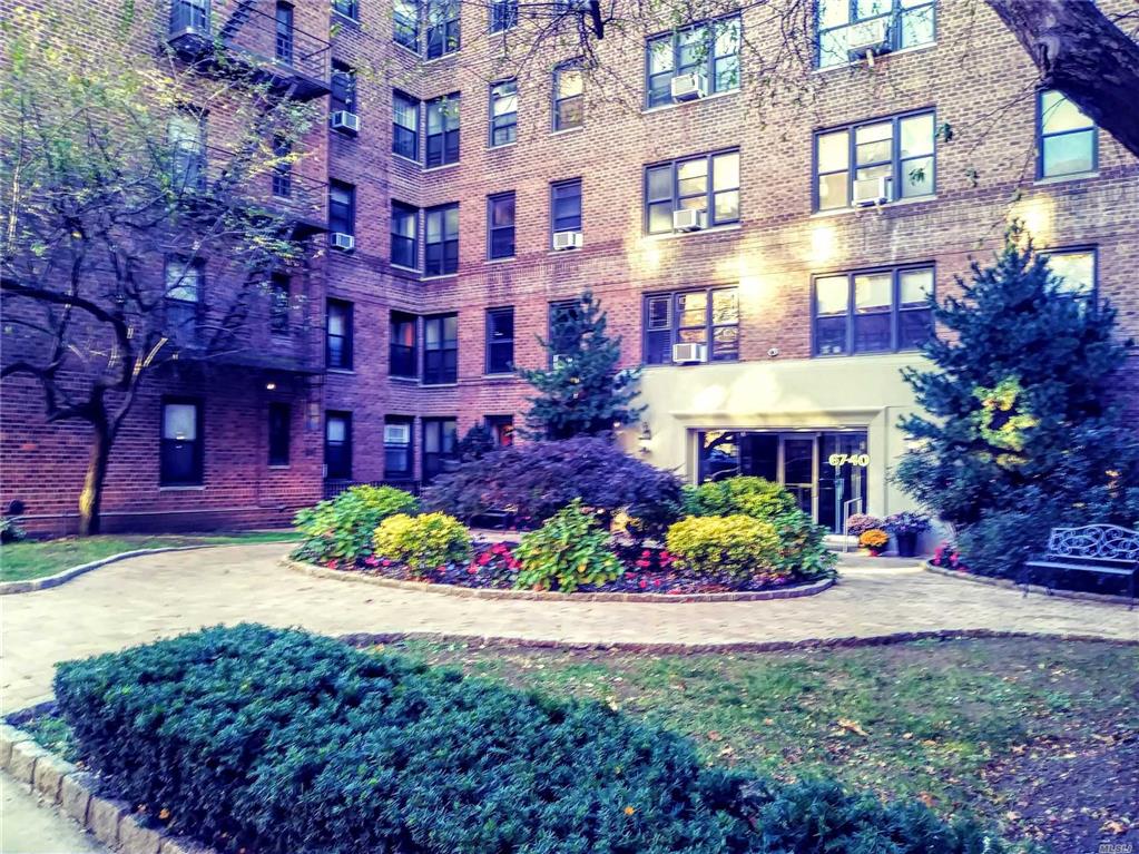 67-40 Yellowstone Blvd Forest Hills Forest Hills NY 11375