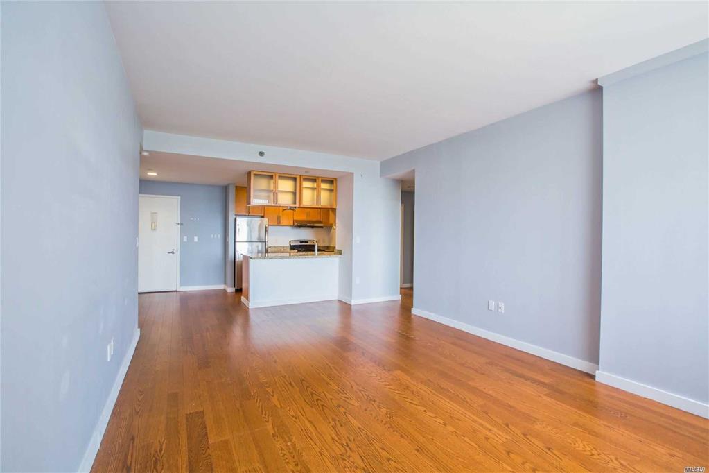 40-28 College Point Blvd Flushing Flushing NY 11354