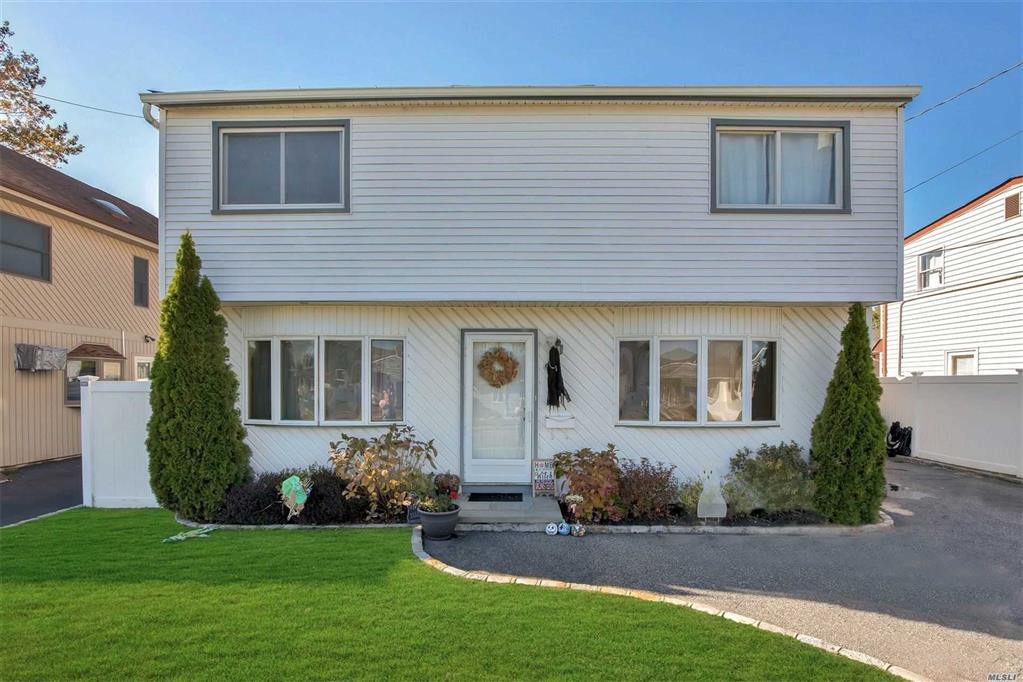 214 Division Ave Massapequa Massapequa NY 11758
