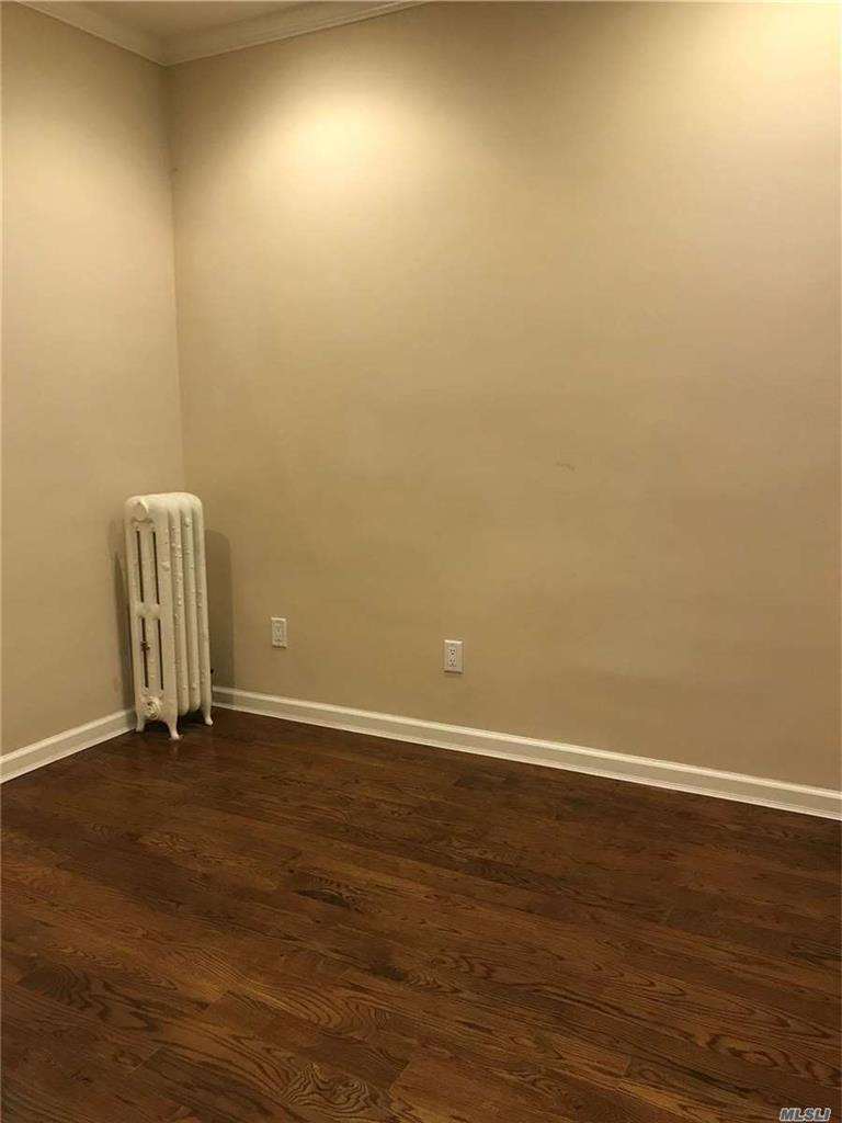 220 Jericho Tpke Floral Park Floral Park NY 11001