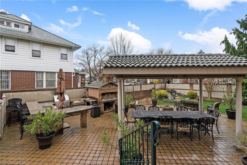 8002 Colonial Road Bay Ridge Brooklyn NY 11209