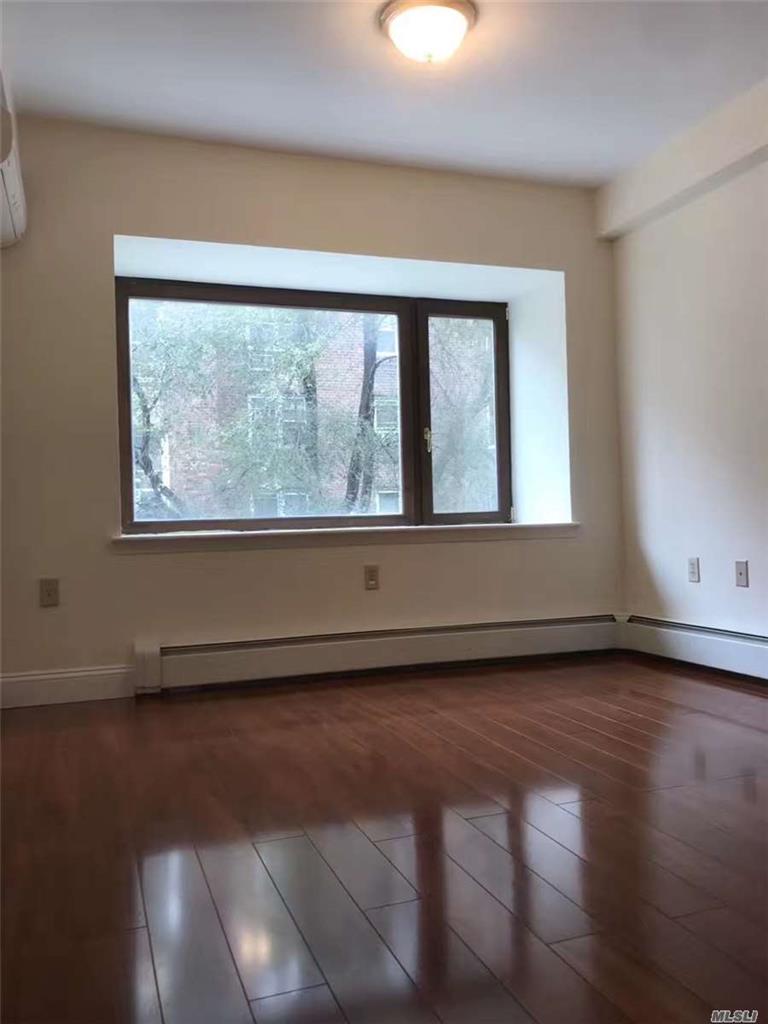140-22 Beech Ave Flushing Flushing NY 11355