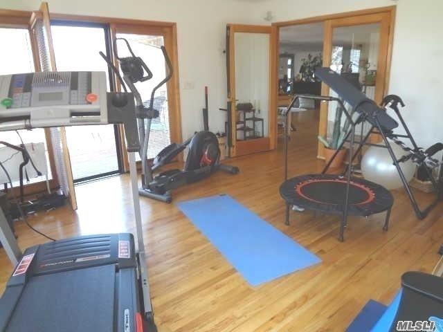 9 Sunset Blvd Wading River Wading River NY 11792